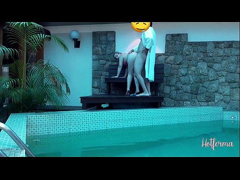 ❤️ Il capo invita la cameriera alla piscina, ma non poteva resistere a un caldo ️ Super sessoal it.centr-klassiki.ru ❌